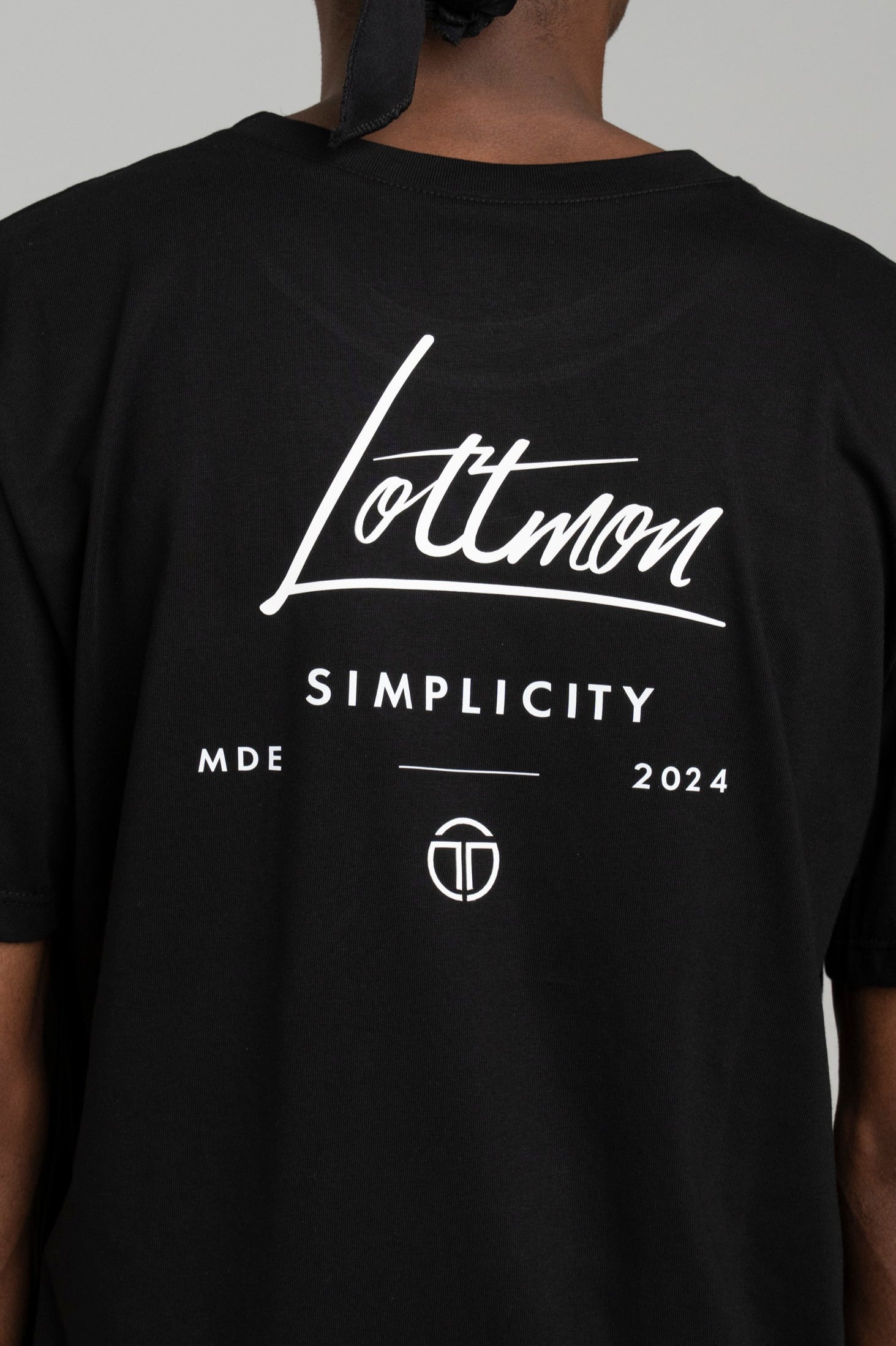 Camiseta Regular Limited Black